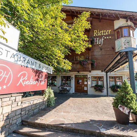 Hotel Rietzer Hof ภายนอก รูปภาพ