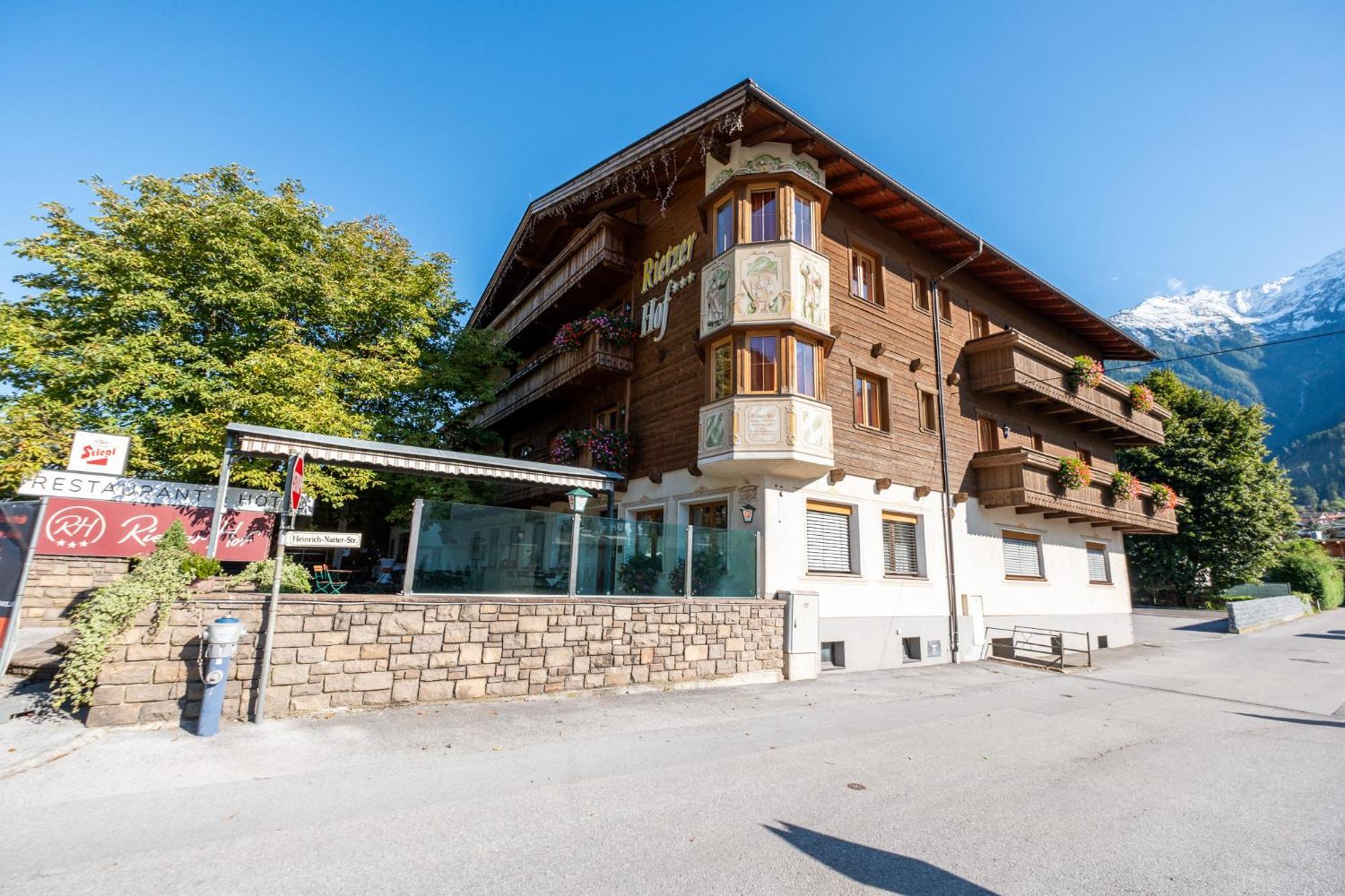 Hotel Rietzer Hof ภายนอก รูปภาพ