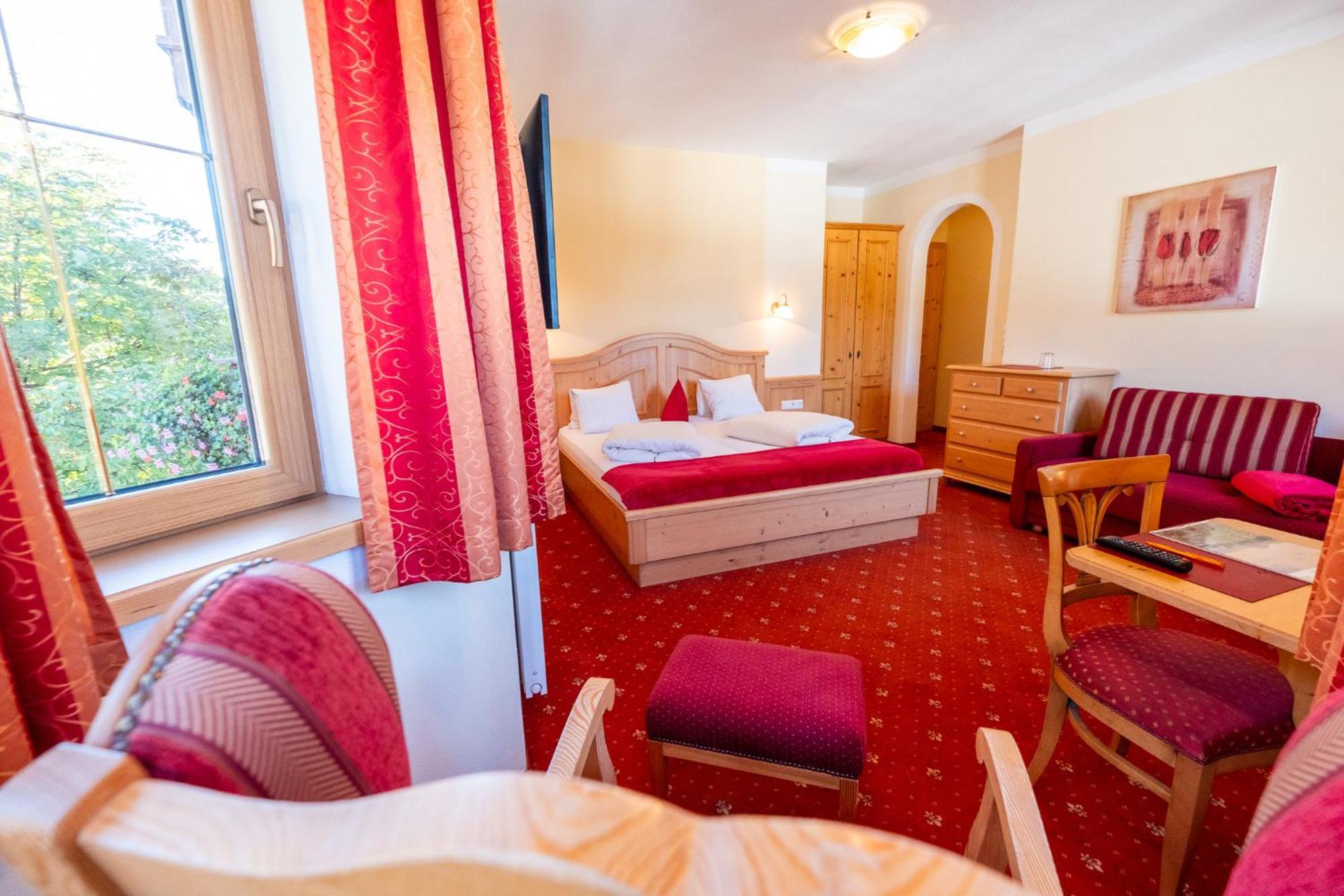 Hotel Rietzer Hof ภายนอก รูปภาพ