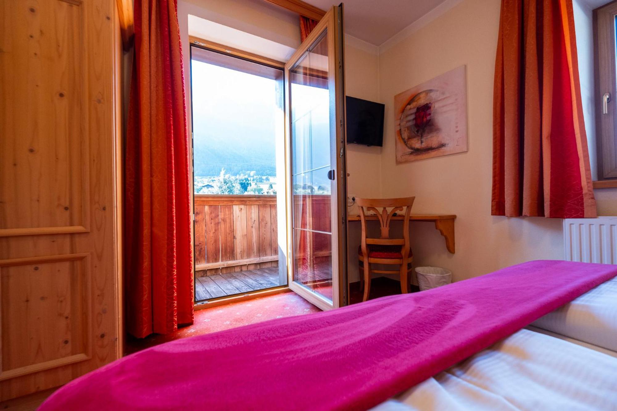 Hotel Rietzer Hof ภายนอก รูปภาพ