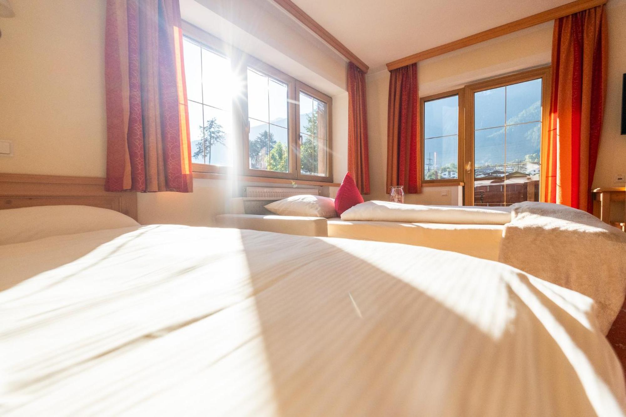 Hotel Rietzer Hof ภายนอก รูปภาพ