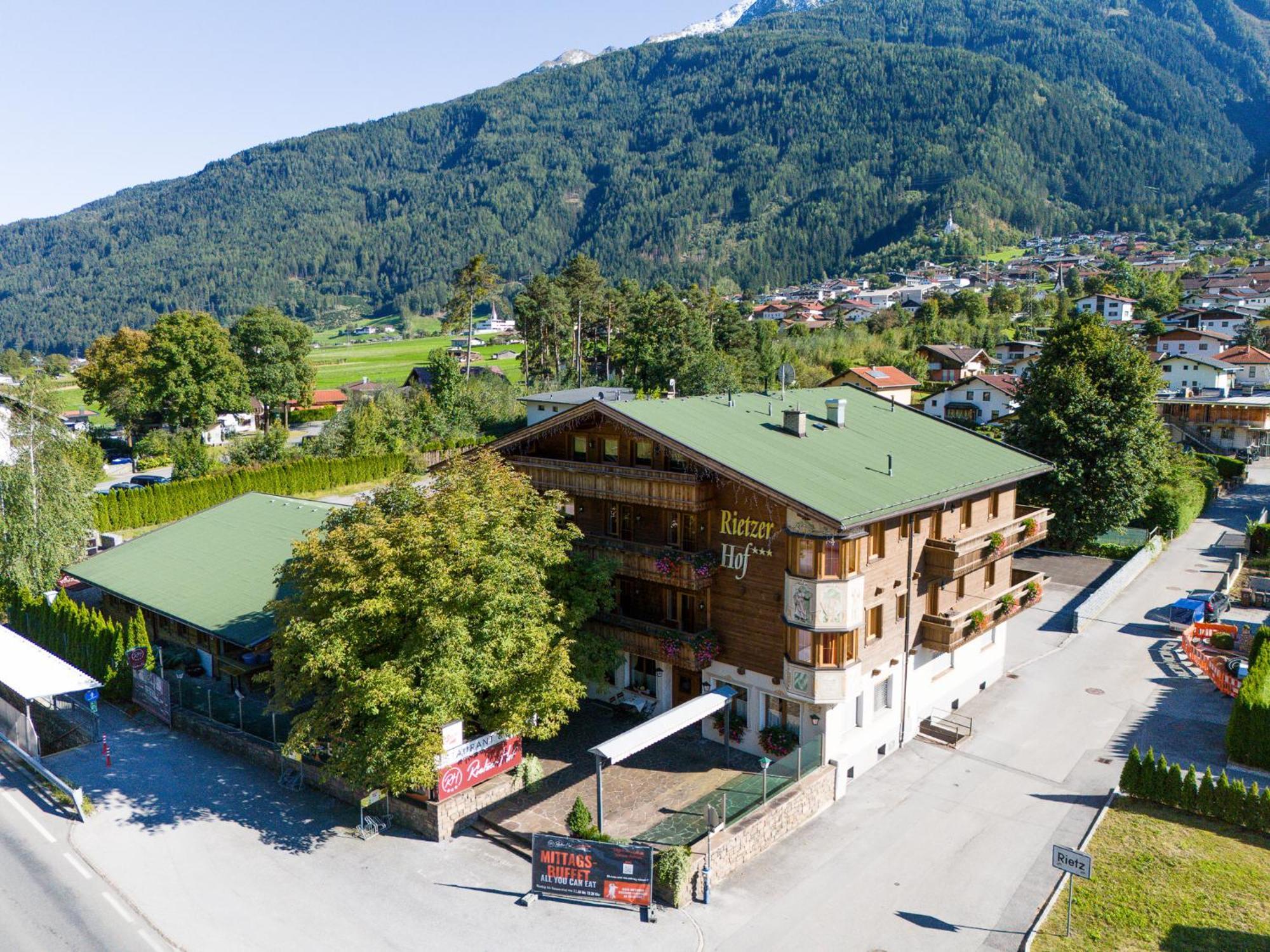 Hotel Rietzer Hof ภายนอก รูปภาพ